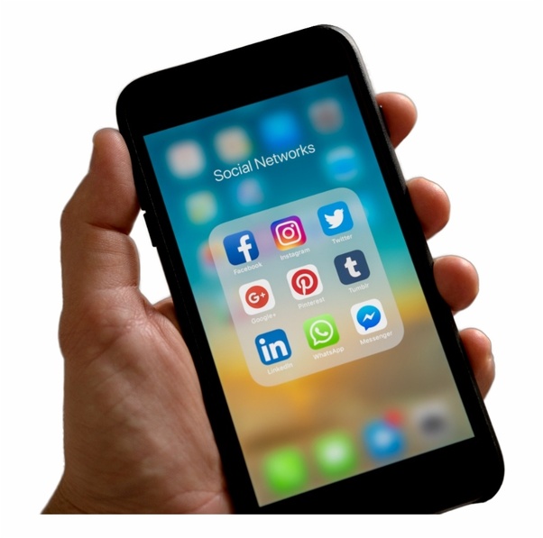 advantages social media in mobile application quora